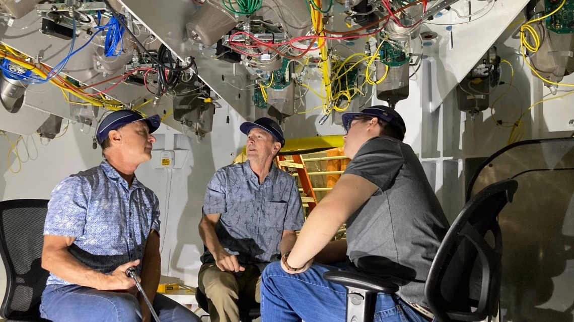 Components inside the support cell of Giant Magellan Telescope